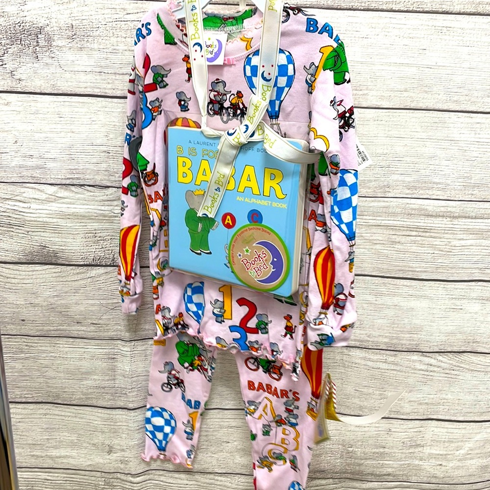 Book to Bed PJ set includes book! NWT